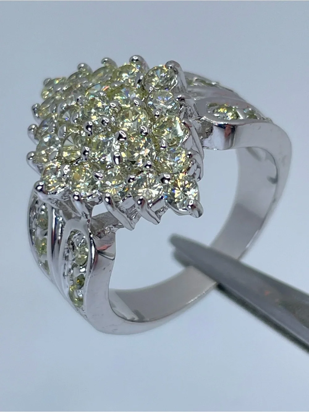 Swarovski Crystal Elements Pale Yellow Art Deco Vintage Look Silver Ring Sz 7